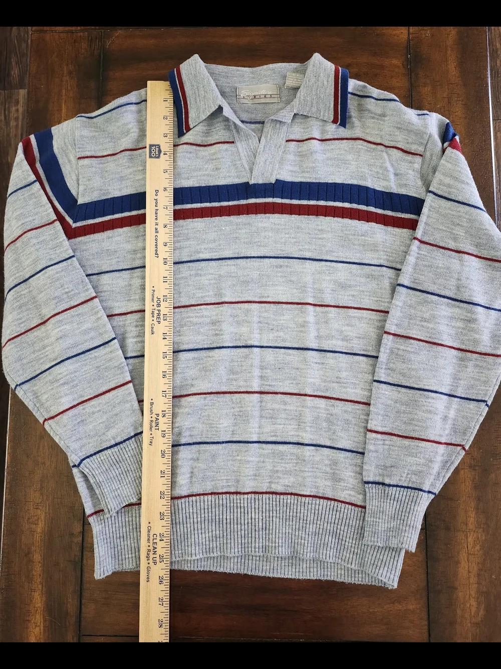 Vintage Signature Light Gray V-Neck Rugby Collar Sweater with Red & Blue Stripes